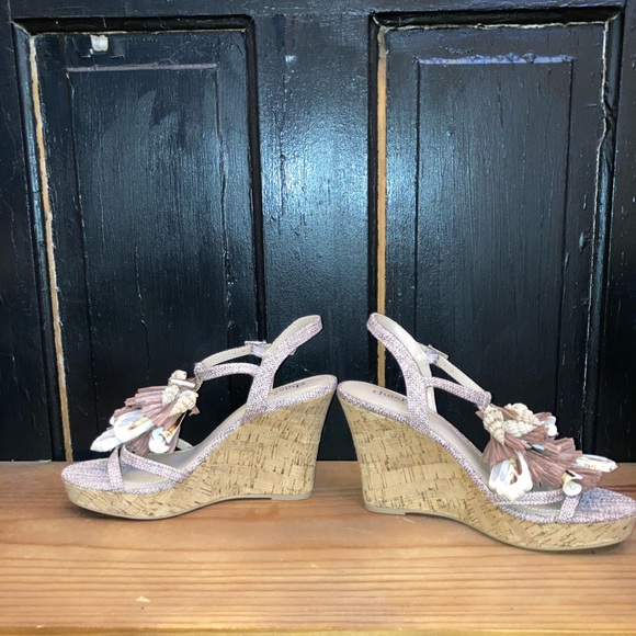 Charles By Charles David La Jolla Wedge Sandal, Size: 8 1/2 - Picture 6 of 9